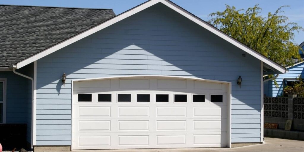 garage doors in Nokesville, VA